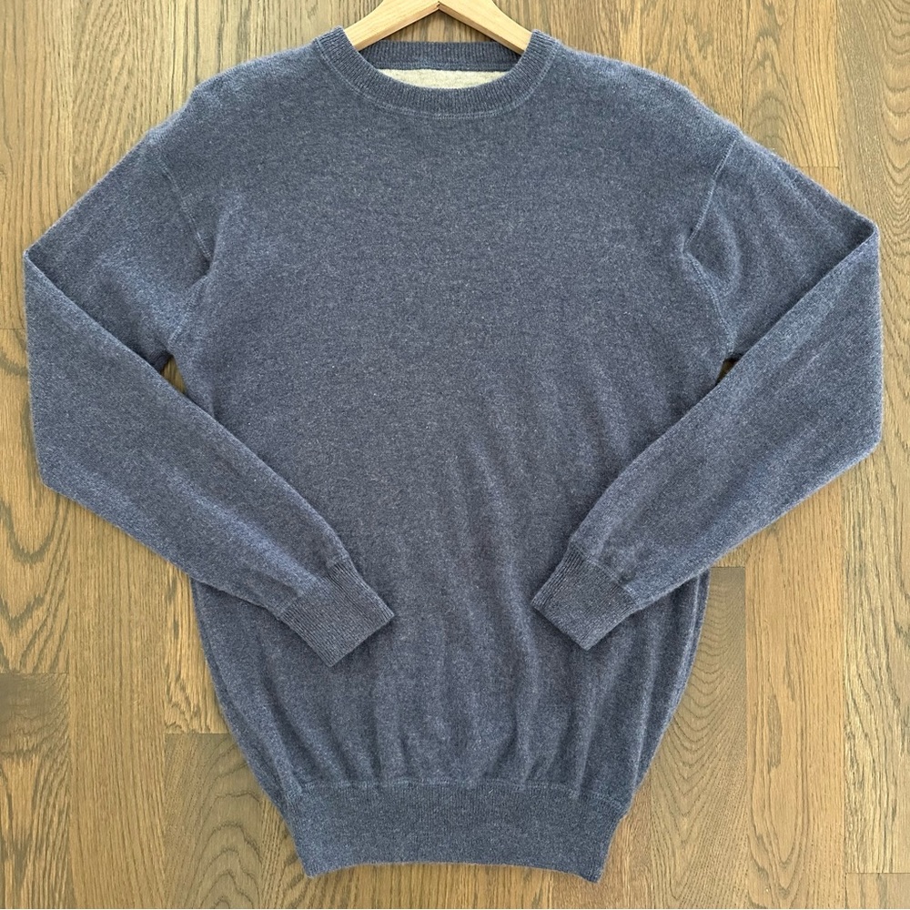 TSE 100% Cashmere Crew Neck Long Sleeve Sweater in Cornflower Blue Size Small